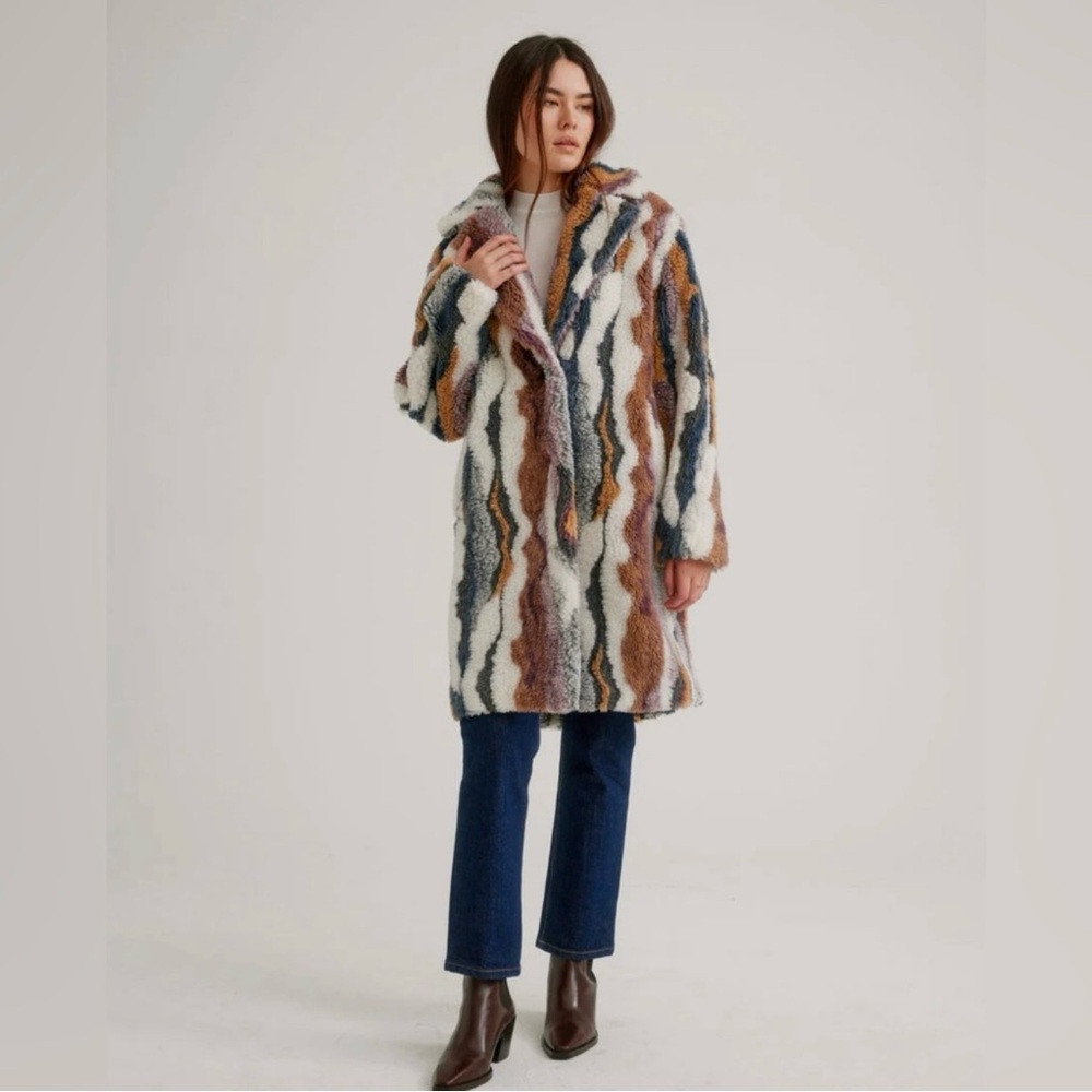 Nikki Jones Faux Fur Coat Women’s Size S NWOT Textured Stripe Colorblock Jacket